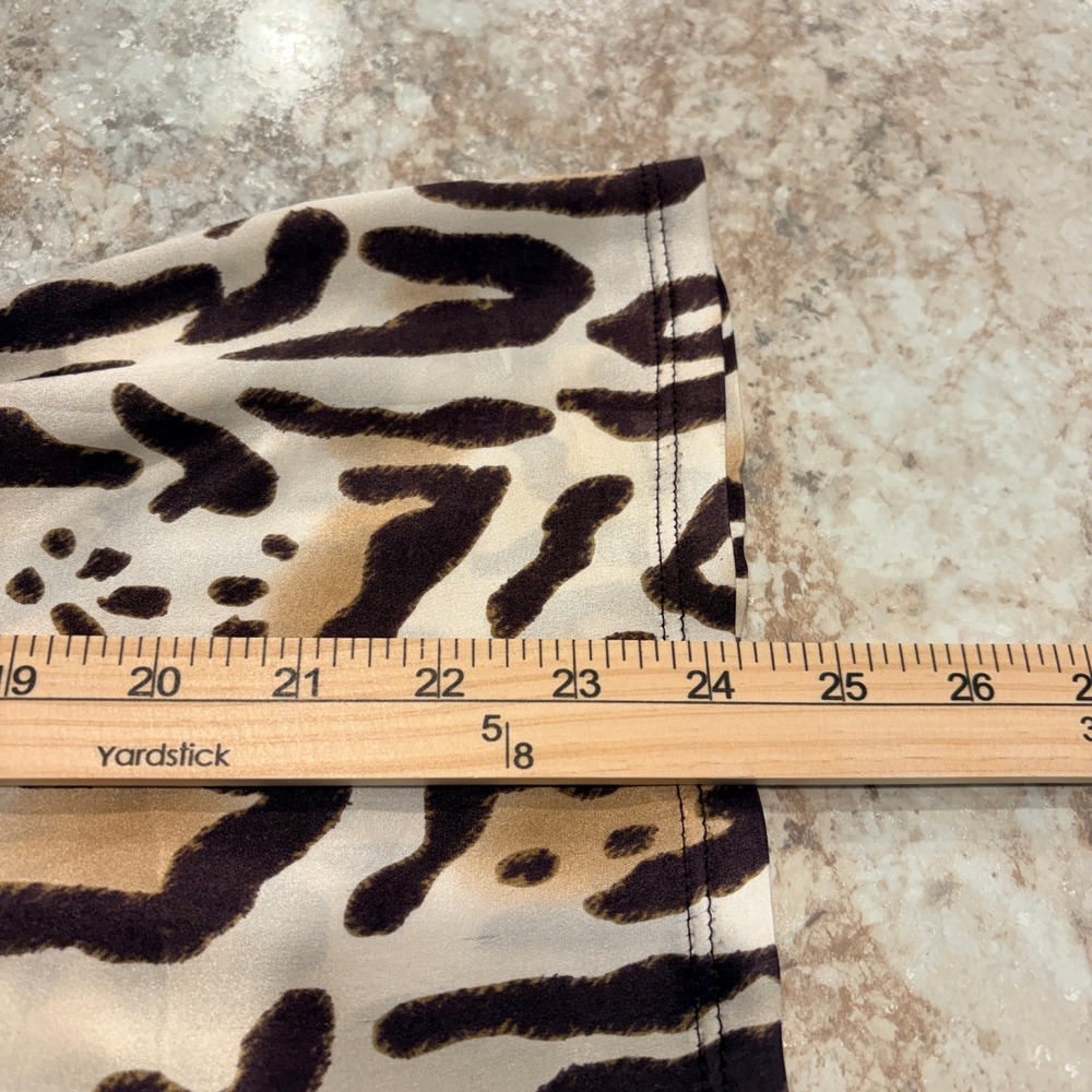 Cache Leopard Twist Front Blouse Size Large Brown Tan Animal Print Long Sleeve - Picture 10 of 10